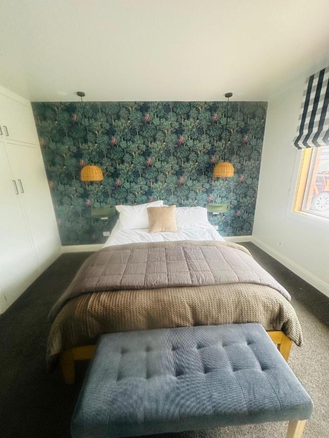2 Bed Beckenham Beauty - Pet Friendly Βίλα Κράισττσερτς Εξωτερικό φωτογραφία